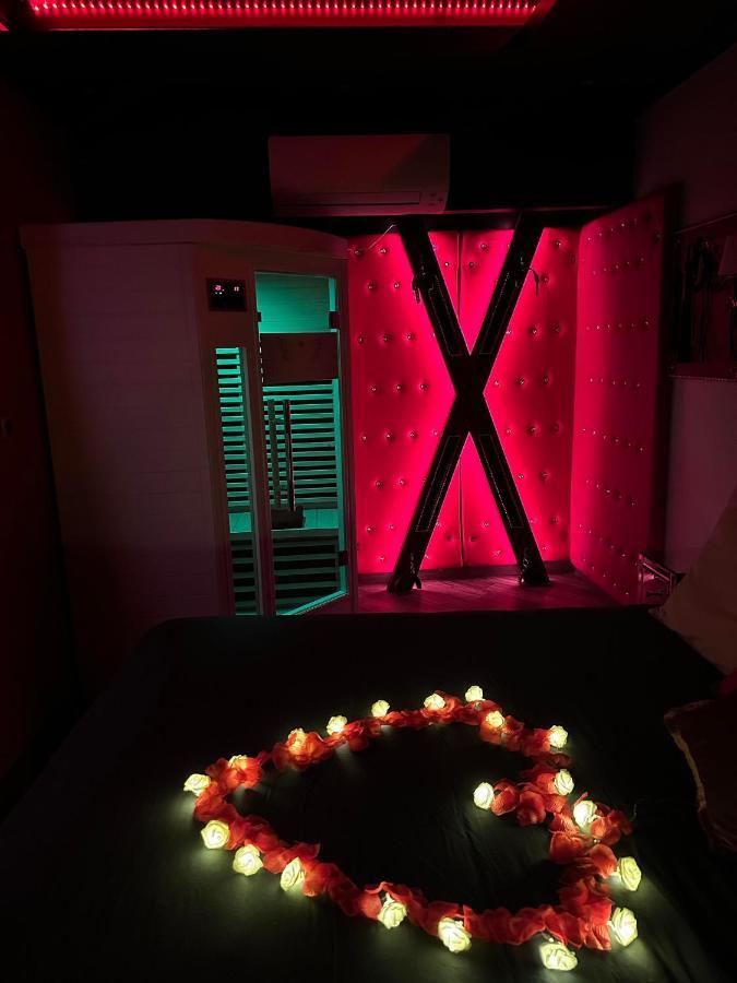 Sensual Room Love Room Nancy Sauna Double Douche Luaran gambar